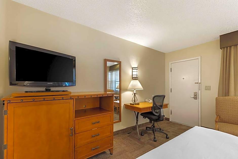 Best Western Pioneer