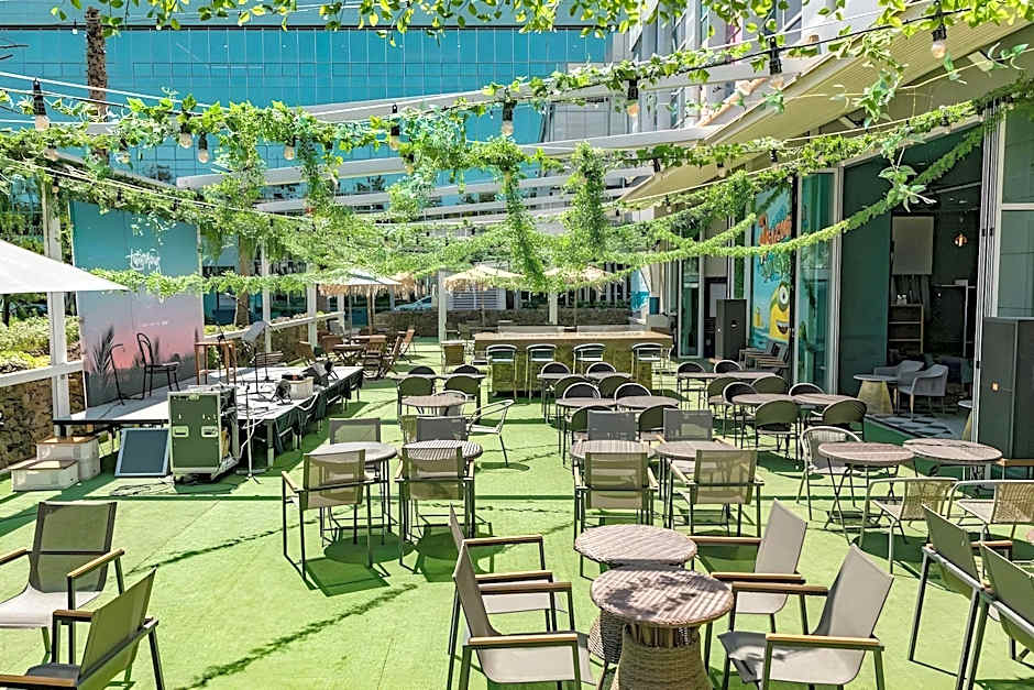 St.John's Hotel