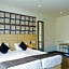 Melpo Antia Hotel & Suites