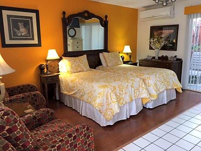 Casa Larrea Inn