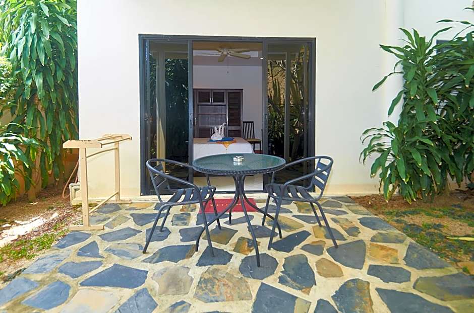 Phuket Riviera Villas Hotel