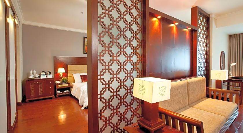 Majestic - Mong Cai Hotel