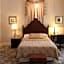 The Hotel Limpia