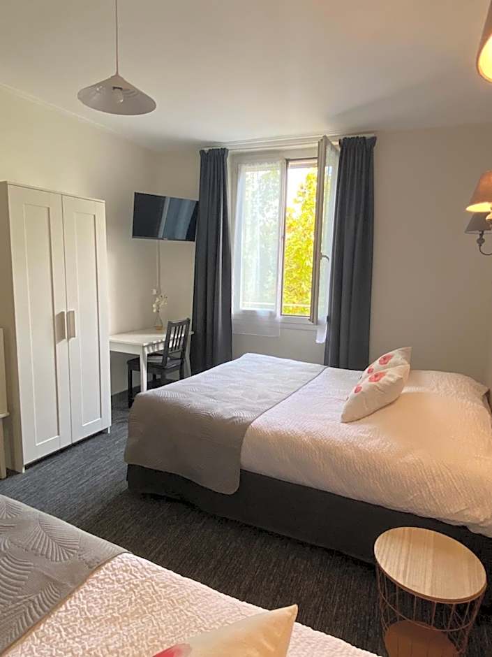 Grand Hôtel De La Poste