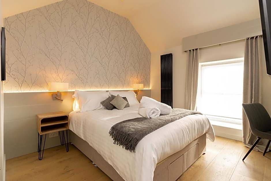 The Roost on Rock Road