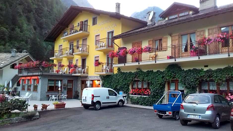 Hotel Fior di Roccia