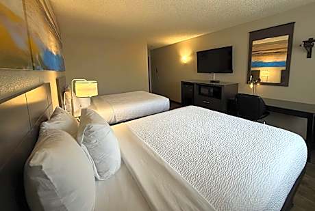 Queen Room with Two Queen Beds/Third Floor, No Elevator, Non-Smoking