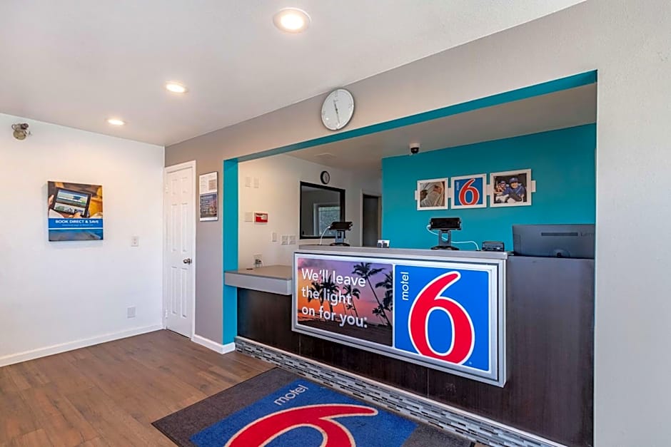 Motel 6-Fountain Valley, CA - Huntington Beach Area