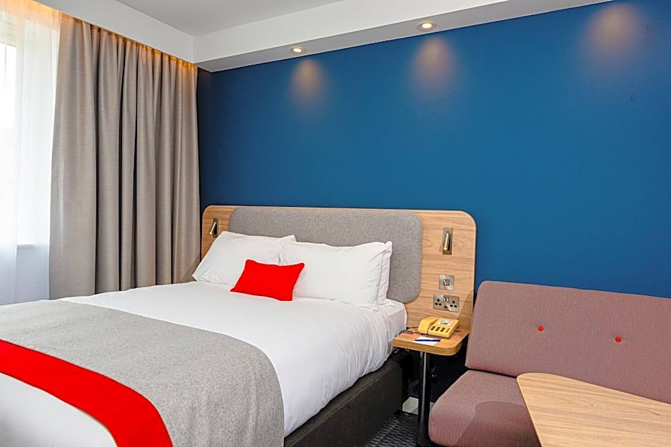 Holiday Inn Express Canterbury By IHG