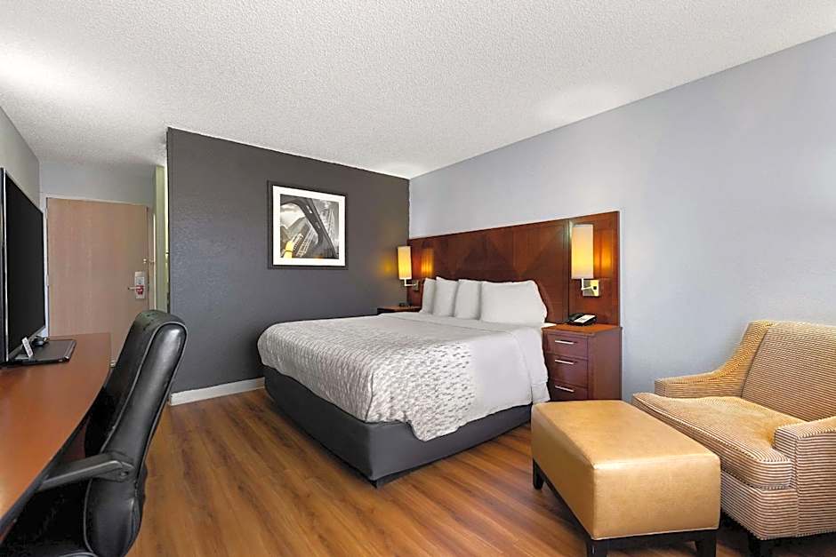 Econo Lodge Rockford Casino Area