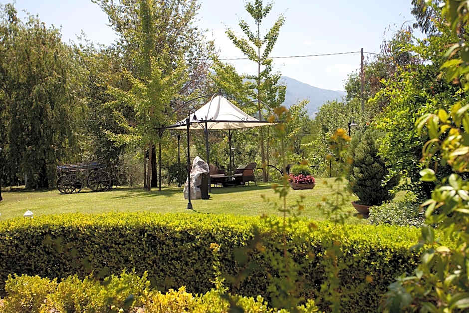 Valle Dell'Aquila Country House