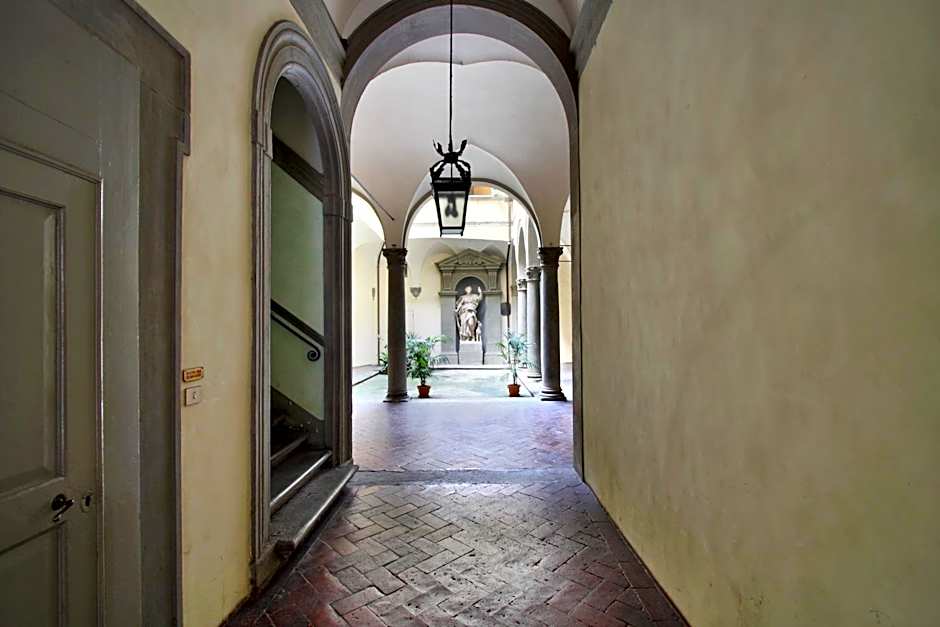 Palazzo Tolomei - Residenza D'Epoca