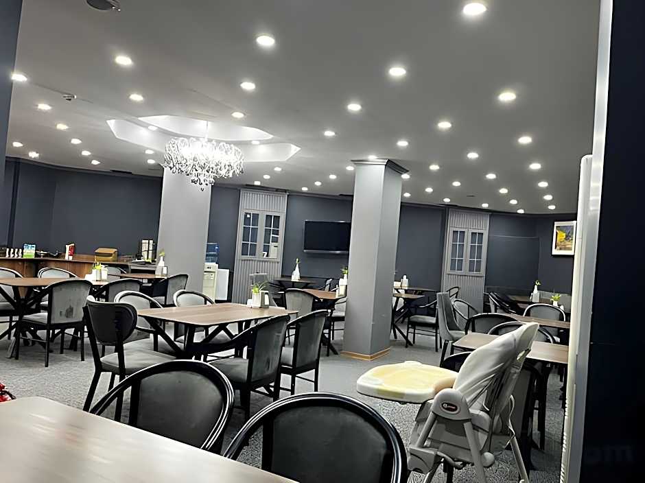 LoyalCity Hotel