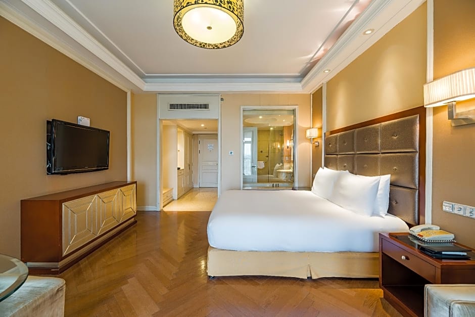 Chaohu Yuanzhou Haoting Hotel