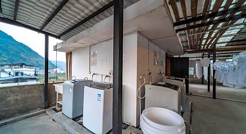 Yangshuo Sudder Street Guesthouse