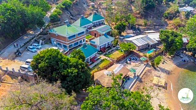 Ndau Lodge