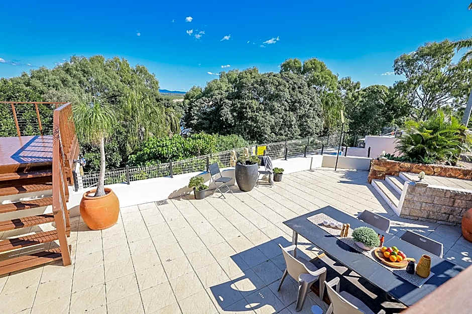 1770 Sovereign Lodge Retreat