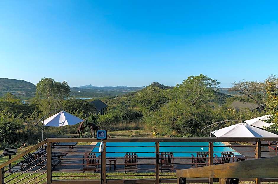 Ndhula Luxury Tented Lodge