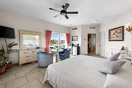 Junior Suite with Balcony