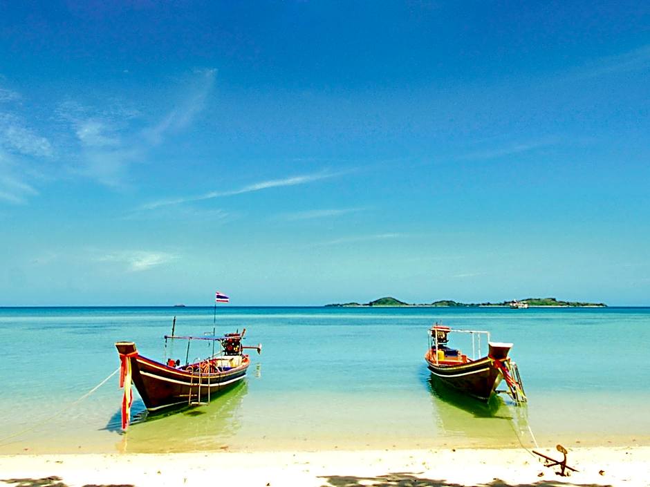 Mercure Samui Chaweng Tana Hotel