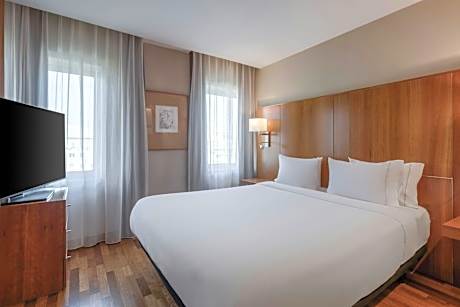 Junior Suite, Junior Suite, 1 King