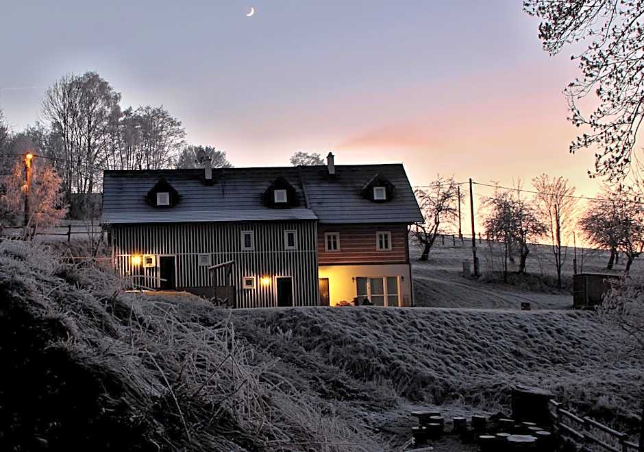 Zdjęcie 1 z 39 — 5 Bedroom