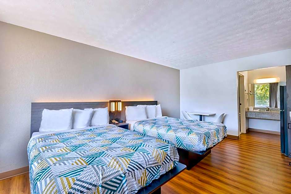 Motel 6-Mount Jackson, VA - Shenandoah