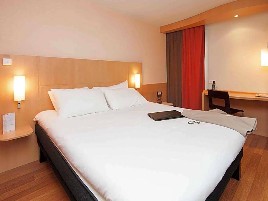 ibis Avallon
