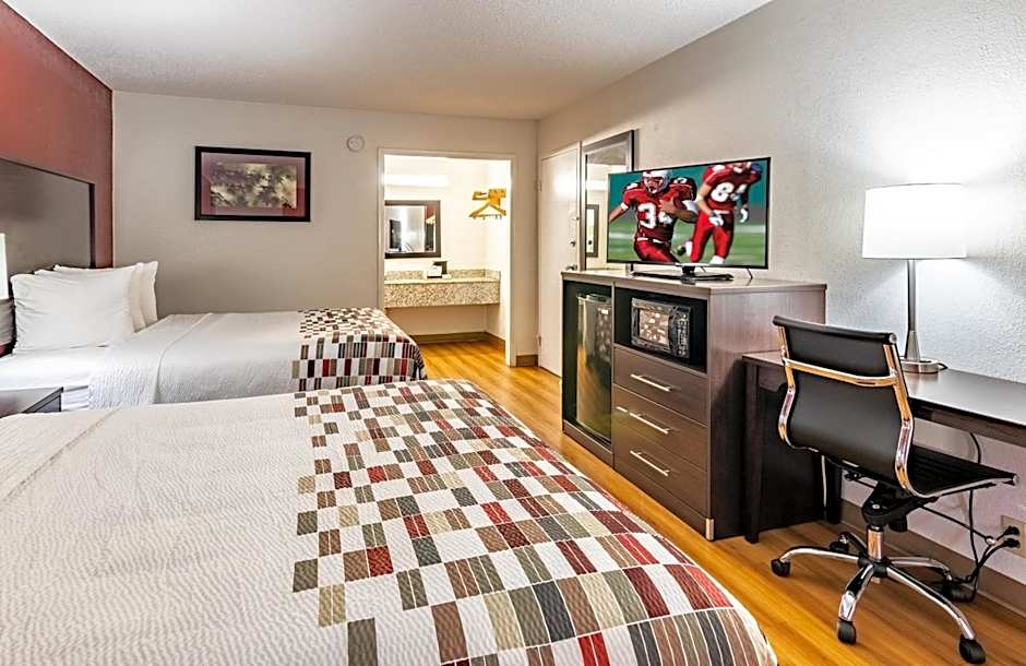 Red Roof Inn Forsyth