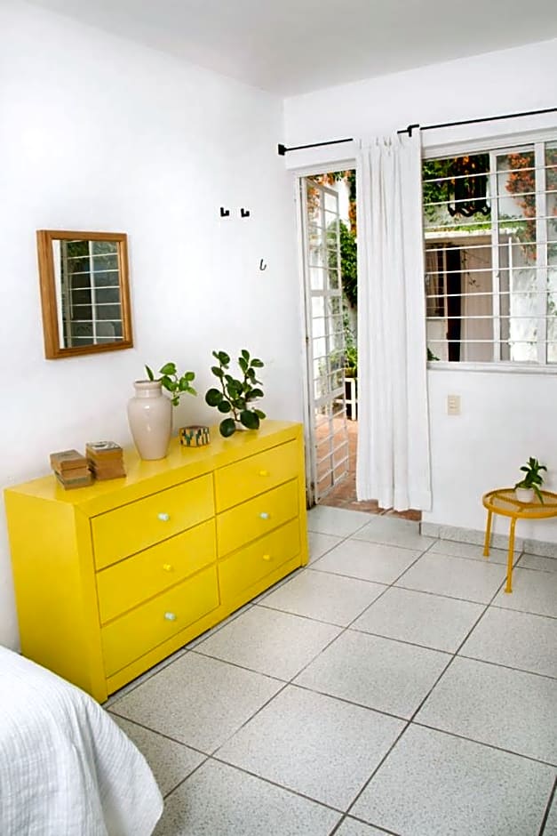 Casa Canario Hostel