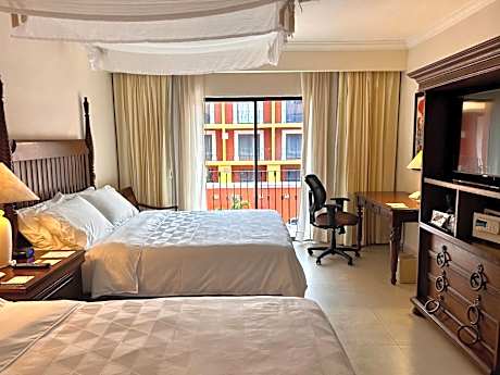 Standard Double Room with Two Double Beds - Disability Access