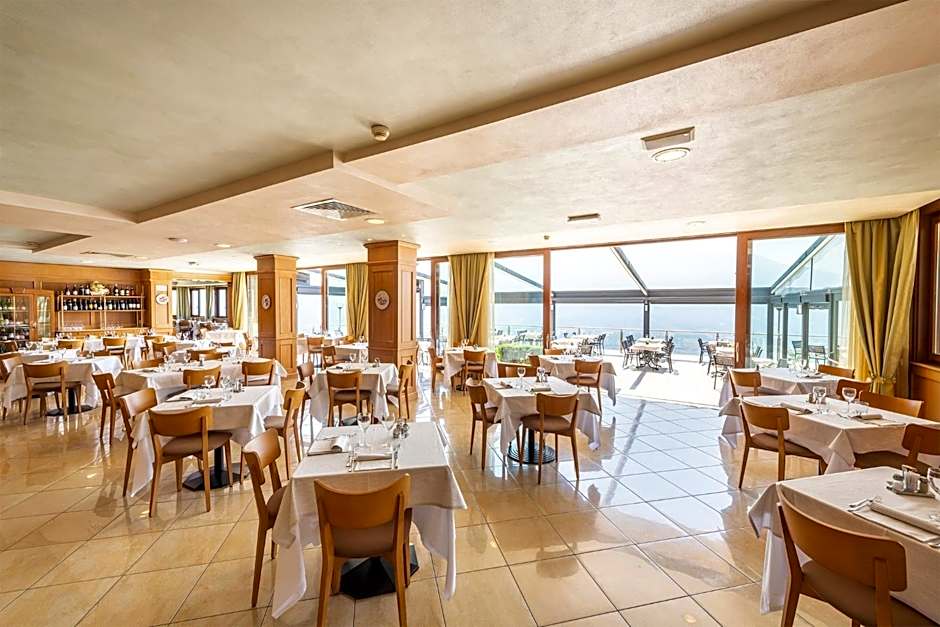 Hotel Pineta Campi