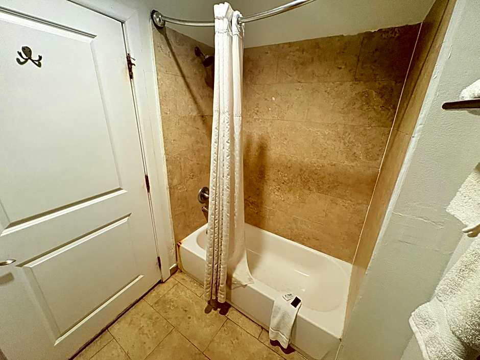 Westwood Inn by OYO Gonzales TX