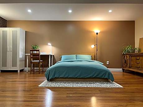 Entire Basement Apartment in Mississauga, Etobicoke