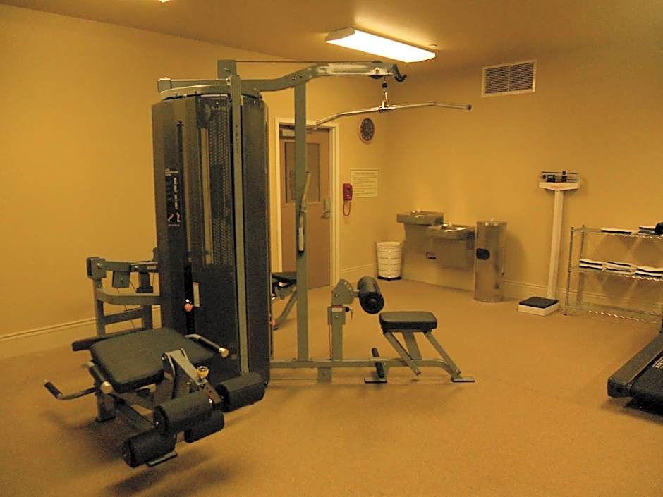 Hawthorn Suites by Wyndham Dickinson