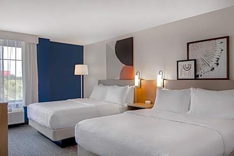 Queen Room with Two Queen Beds