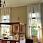 Royston Hall Historical Guesthouse