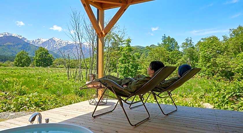 Reposer Hakuba Hotel and Offsite Villa