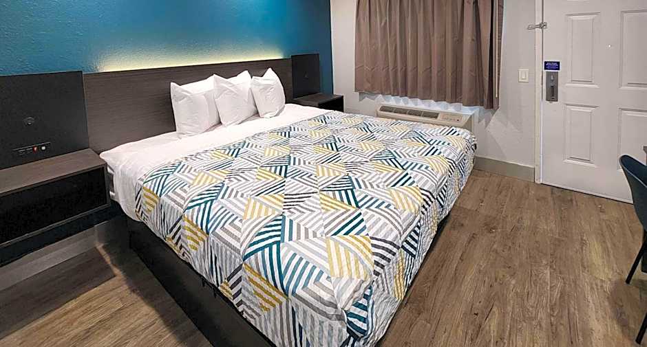 Studio 6 Suites San Ysidro CA San Diego South Bay