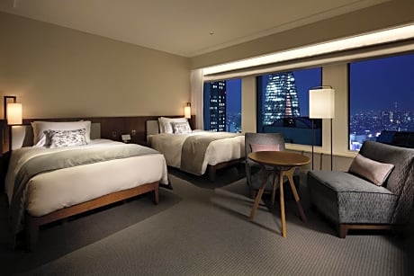 Club Floor "Premier Grand" Deluxe Twin Room with Club Lounge Access - Non-Smoking