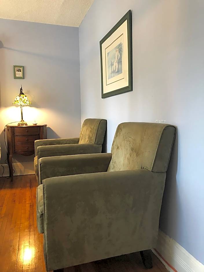 Blue Gables Bed and Breakfast