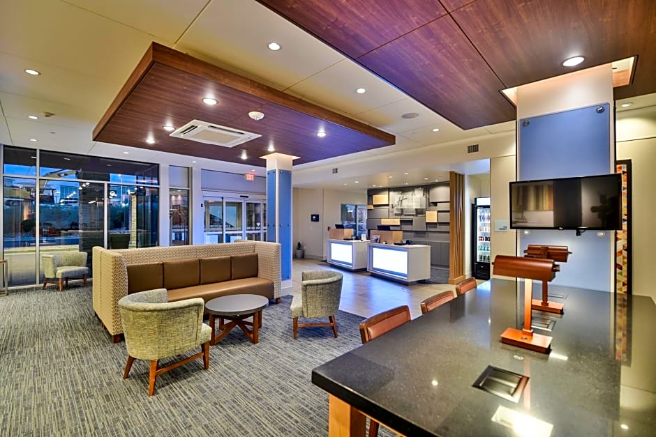 Holiday Inn Express & Suites Lehi - Thanksgiving Point By IHG