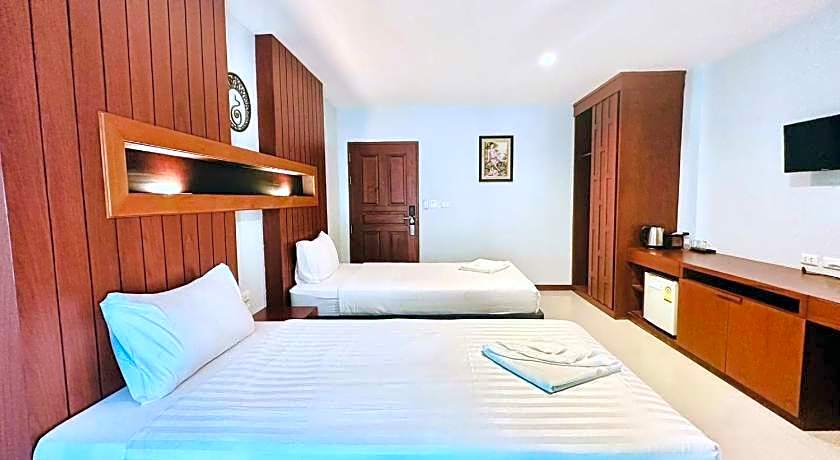 Deva Suites Patong Hotel