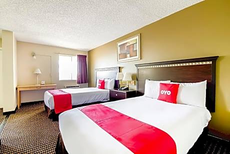 2 Full Bed with Pull Out