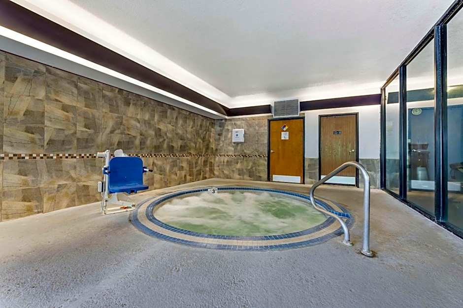 Comfort Suites Near Vancouver Mall