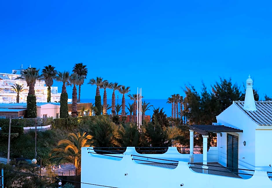 Apartamentos Azul Mar