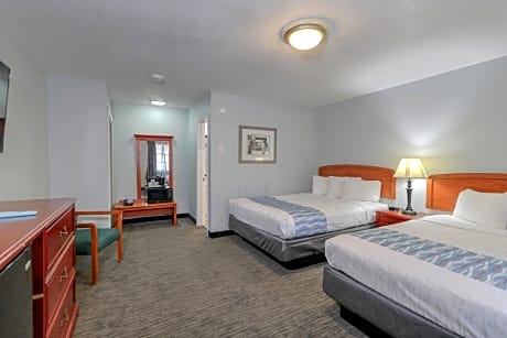 2 Queen Room