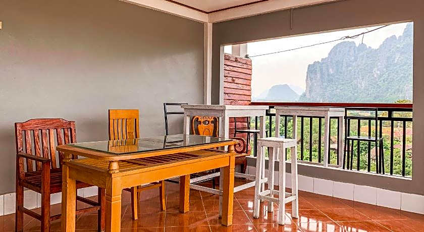 Mountain View Riverside Boutique Hotel