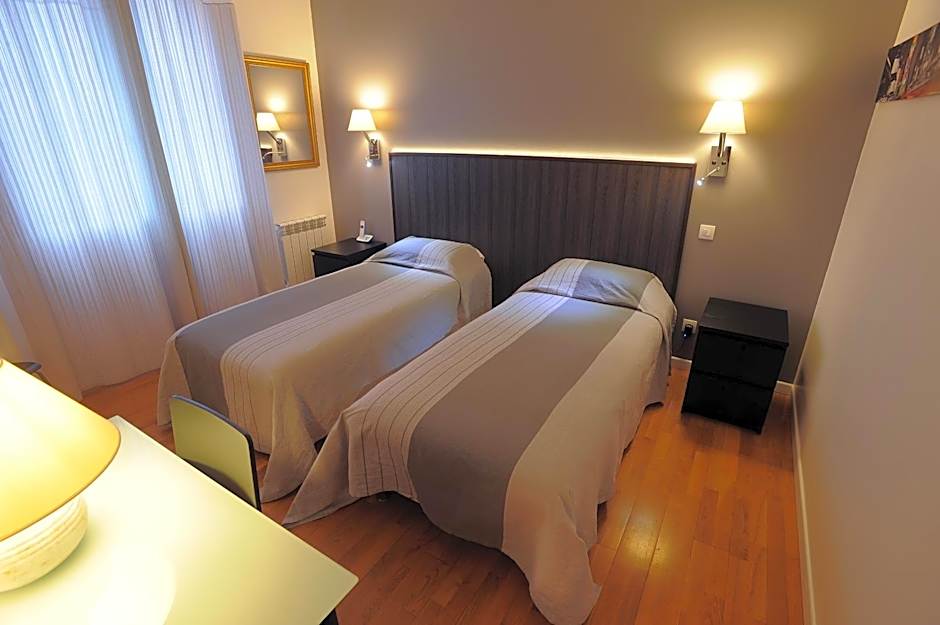 Hotel Italia