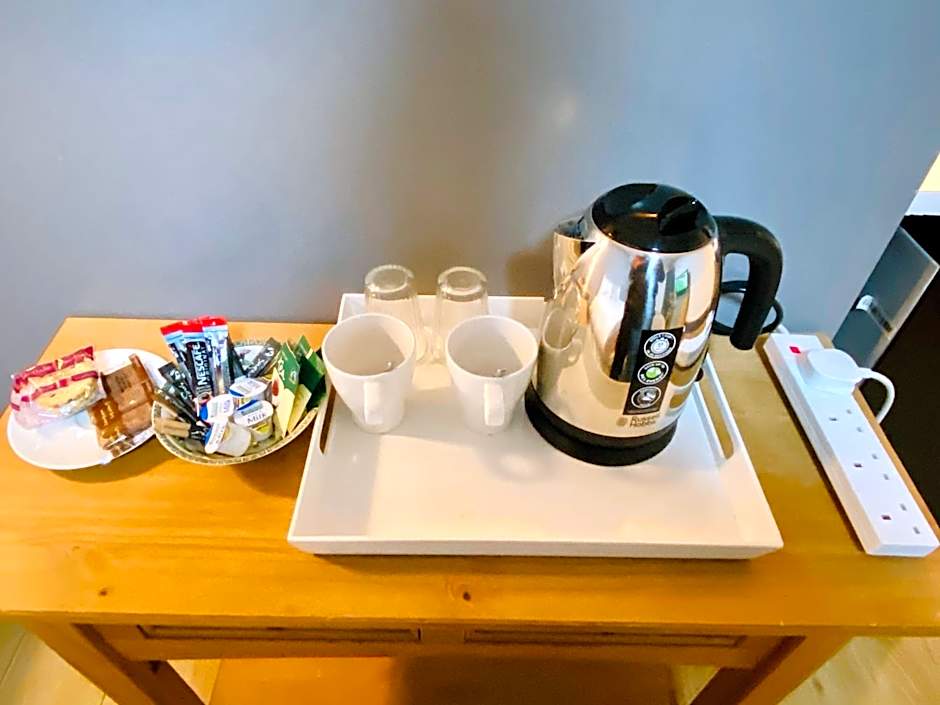 Hollybush Guest House